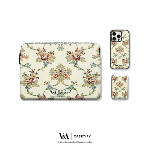 - - V&A Rococo Edit, Brocaded Roses Special Set