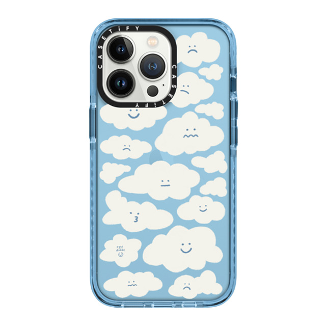 Eggsdoodz x CASETiFY iPhone 13 Pro ケース Sierra Blue インパクトケース Cute Clouds