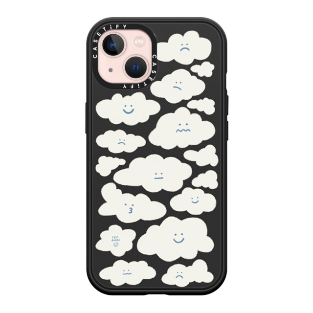 Eggsdoodz x CASETiFY iPhone 13 ケース マットブラック インパクトケース MagSafe対応 Cute Clouds