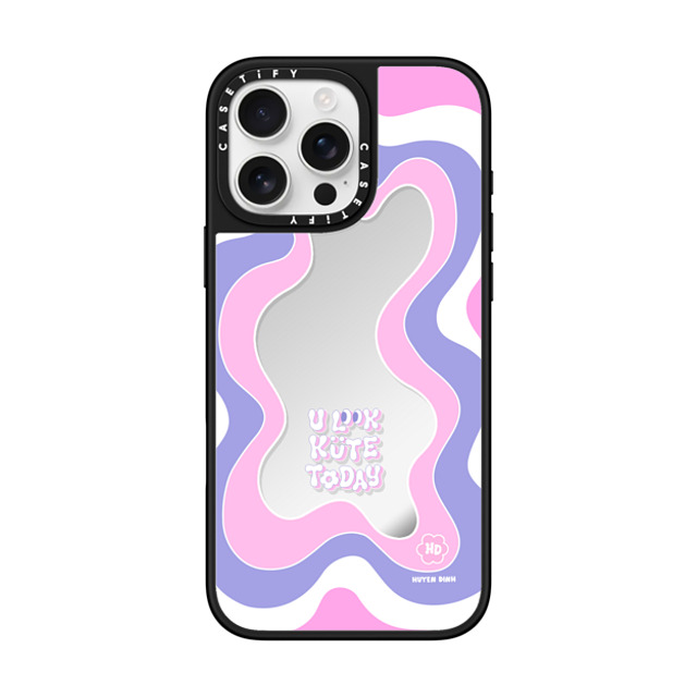 Huyen Dinh x CASETiFY iPhone 16 Pro Max ケース Floral,Quote Silver on Black ミラーケース MagSafe対応 You Look Cute Wavy Frame Back to School Huyen Dinh x CASETiFY iPhone 16 Pro Max ケース Floral,Quote Silver on Black ミラーケース MagSafe対応 You Look Cute Wavy Frame Back to School