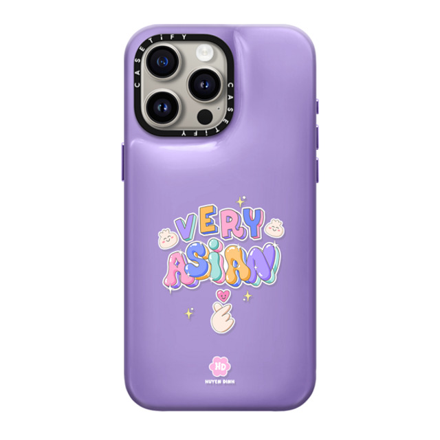 Huyen Dinh x CASETiFY iPhone 15 Pro Max ケース バイオレット パープル ピローケース Very Asian Typography
