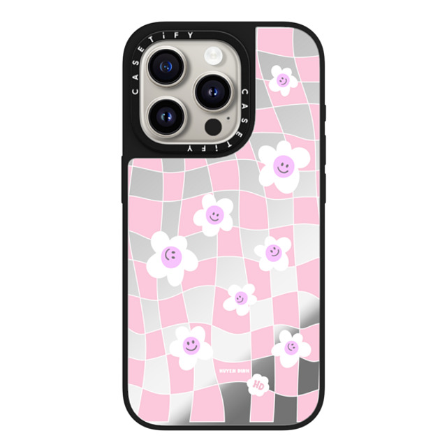 Huyen Dinh x CASETiFY iPhone 15 Pro Case Silver on Black ミラーケース MagSafe対応 Pink Checkered Flowers Huyen Dinh x CASETiFY iPhone 15 Pro Case Silver on Black ミラーケース MagSafe対応 Pink Checkered Flowers