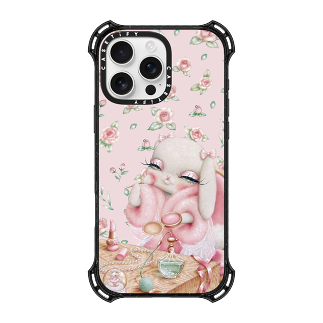 Trash Kitty Art x CASETiFY iPhone 16 Pro Max ケース ブラック バウンスケース Ballerina's Boudoir