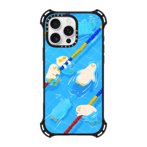 iPhone 16 Pro Max - POOL time