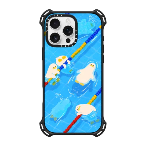 iPhone 16 Pro Max - POOL time