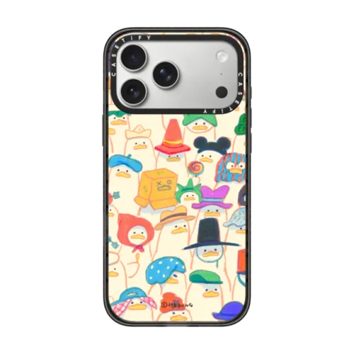 iPhone 17 Pro Max - Duck Hat Parade