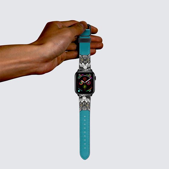 Hospitality motion See insects snow leopard teal blue apple watch band – CASETiFY