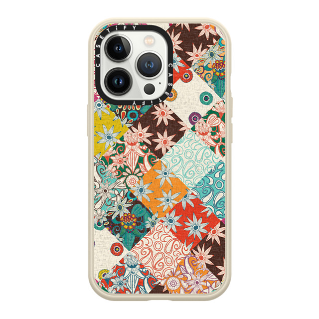 Sharon Turner x CASETiFY iPhone 13 Pro ケース ホワイトサンド インパクトケース MagSafe対応 SARILMAK PATCHWORK