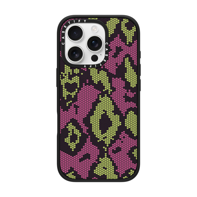 CASETiFY iPhone 16 Pro ケース マットブラック インパクトケース MagSafe対応 Pink Green Heart Snake Print casetify_artist