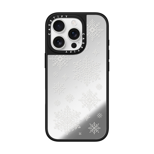 CASETiFY iPhone 16 Pro ケース Silver on Black ミラーケース MagSafe対応 Needlepoint Snowflakes casetify_artist