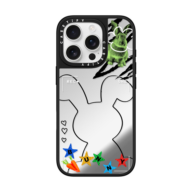 CASETiFY iPhone 16 Pro ケース Silver on Black ミラーケース MagSafe対応 Bunny Selfie casetify_artist Father's Day CASETiFY iPhone 16 Pro ケース Silver on Black ミラーケース MagSafe対応 Bunny Selfie casetify_artist Father's Day