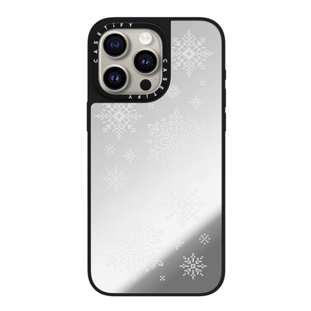 CASETiFY iPhone 15 Pro Max ケース Silver on Black ミラーケース MagSafe対応 Needlepoint Snowflakes casetify_artist