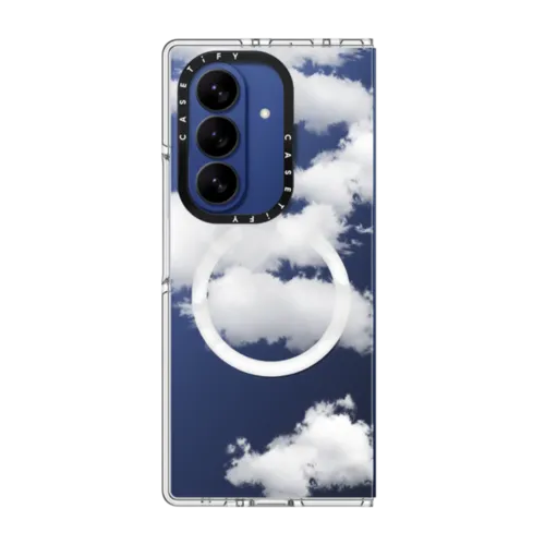 Galaxy Z Fold7 - Clouds