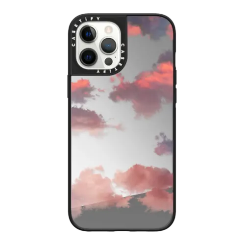 iPhone 12 Pro Max - Clouds