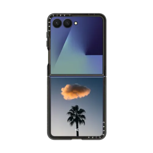 Galaxy Z Flip7 - One Palm One Cloud