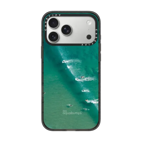 iPhone 17 Pro Max - Wave Break