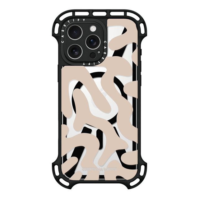 Corey Paige Designs x CASETiFY iPhone 16 Pro Max ケース ブラック ウルトラ バウンスケース MagSafe対応 Tan Abstract Shapes by Corey Paige Designs