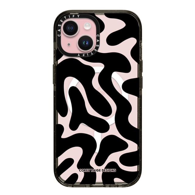 Corey Paige Designs x CASETiFY iPhone 15 ケース ブラック インパクトケース MagSafe対応 Black Abstract Shapes by Corey Paige Designs