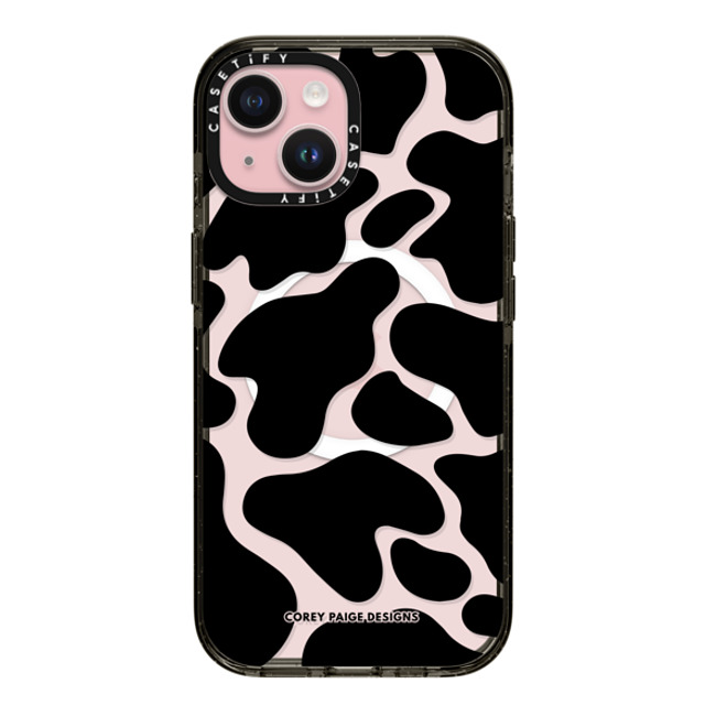 Corey Paige Designs x CASETiFY iPhone 15 ケース ブラック インパクトケース MagSafe対応 Black Cow Print by Corey Paige Designs