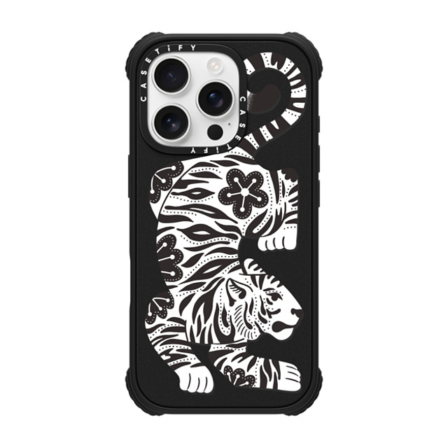 Jess Miller Draws x CASETiFY iPhone 16 Pro Case Matte Black ウルトラ インパクトケース MagSafe 対応 Silver Tiger Jess Miller Draws x CASETiFY iPhone 16 Pro Case Matte Black ウルトラ インパクトケース MagSafe 対応 Silver Tiger