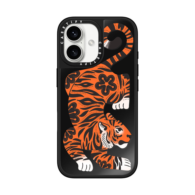 Jess Miller Draws x CASETiFY iPhone 16 Case Black on Black ミラーケース MagSafe対応 Fierce Tiger Jess Miller Draws x CASETiFY iPhone 16 Case Black on Black ミラーケース MagSafe対応 Fierce Tiger