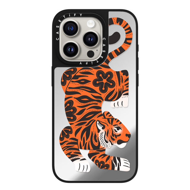 Jess Miller Draws x CASETiFY iPhone 15 Pro Case Silver on Black ミラーケース MagSafe対応 Fierce Tiger Jess Miller Draws x CASETiFY iPhone 15 Pro Case Silver on Black ミラーケース MagSafe対応 Fierce Tiger