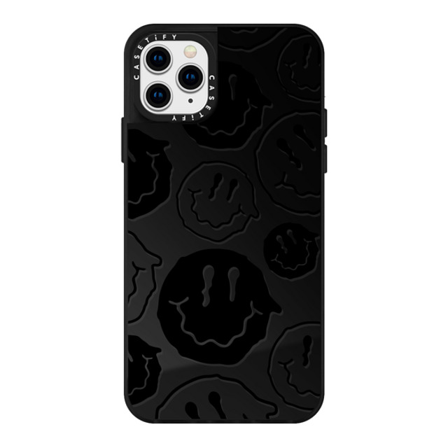 Girl Knows All x CASETiFY iPhone 11 Pro Max ケース Black on Black ミラーケース Black Smile