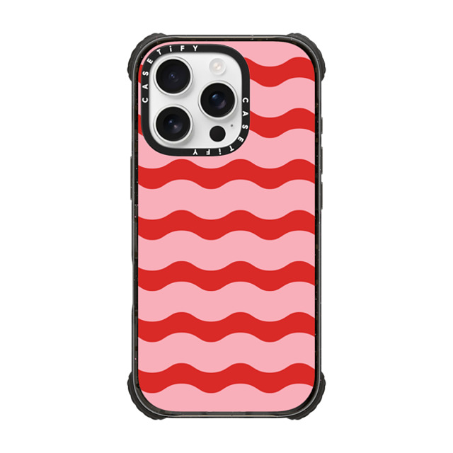The House That Lars Built x CASETiFY iPhone 16 Pro Case Black ウルトラ インパクトケース MagSafe 対応 Red And Pink Wavy Stripe The House That Lars Built x CASETiFY iPhone 16 Pro Case Black ウルトラ インパクトケース MagSafe 対応 Red And Pink Wavy Stripe