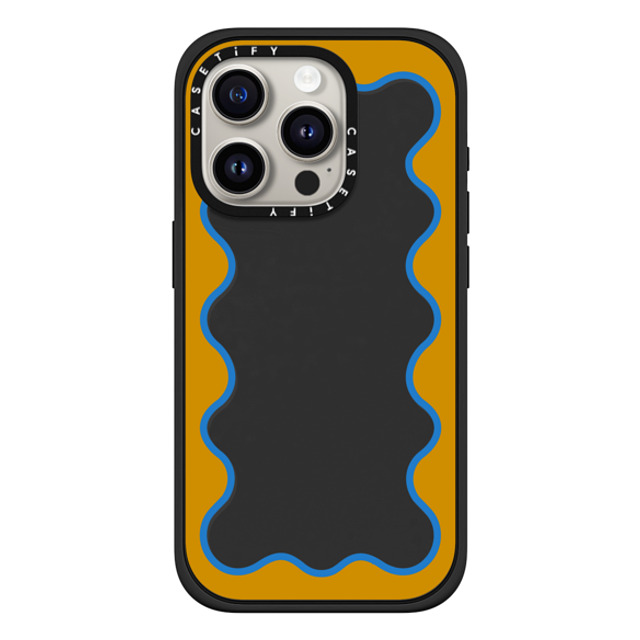 The House That Lars Built x CASETiFY iPhone 15 Pro ケース マットブラック インパクトケース MagSafe対応 Blue and Yellow Wavy Border