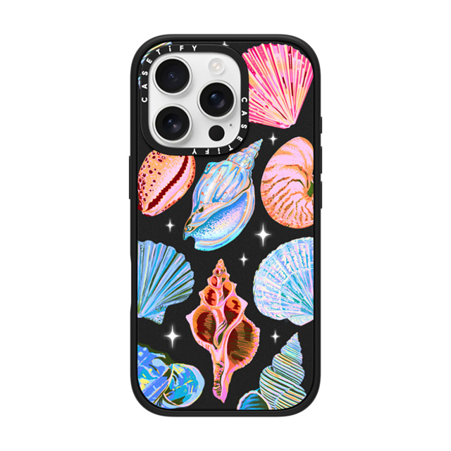 Izzy Lawrence Studio x CASETiFY iPhone 16 Pro ケース マットブラック インパクトケース MagSafe対応 Seashell