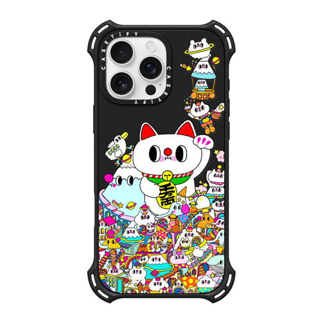 Messy Desk x CASETiFY iPhone 16 Pro Max Case Matte Black バウンスケース Lucky Cat and the Mountains Messy Desk x CASETiFY iPhone 16 Pro Max Case Matte Black バウンスケース Lucky Cat and the Mountains