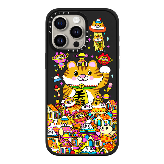 Messy Desk x CASETiFY iPhone 15 Pro Max ケース マットブラック インパクトケース MagSafe対応 Lucky Tiger CNY