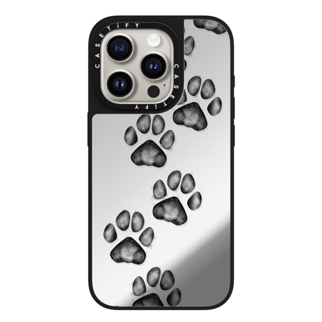 Marta Olga Klara x CASETiFY iPhone 15 Pro Case Silver on Black ミラーケース MagSafe対応 small cute paw prints for dogs and cats lovers Marta Olga Klara x CASETiFY iPhone 15 Pro Case Silver on Black ミラーケース MagSafe対応 small cute paw prints for dogs and cats lovers