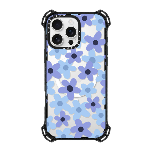 Marta Olga Klara x CASETiFY iPhone 16 Pro Max ケース ブラック バウンスケース sixties retro blue floral on clear background