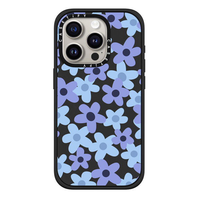 Marta Olga Klara x CASETiFY iPhone 15 Pro ケース マットブラック インパクトケース MagSafe対応 sixties retro blue floral on clear background