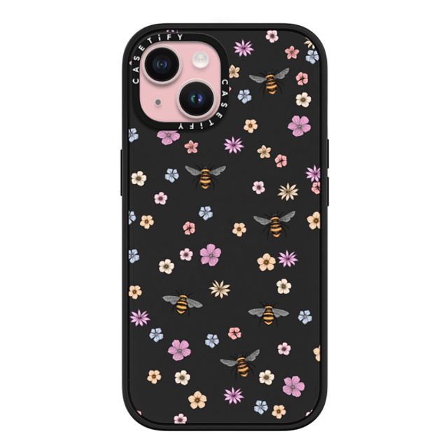 Marta Olga Klara x CASETiFY iPhone 15 ケース マットブラック インパクトケース MagSafe対応 petit floral with bees