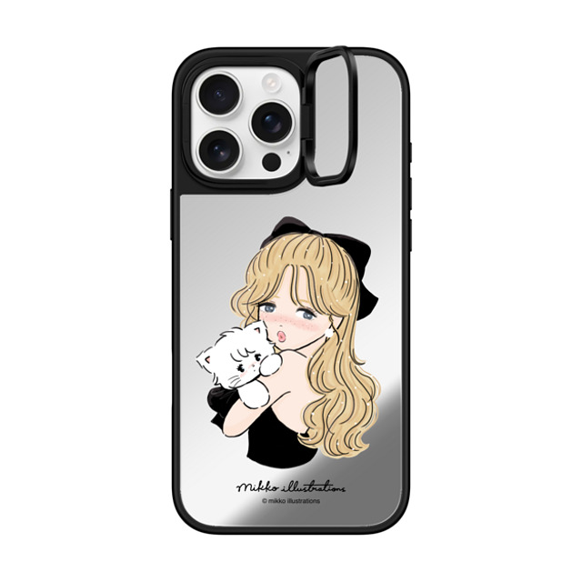 mikko illustrations x CASETiFY iPhone 16 Pro Max ケース Silver on Black ミラー リングスタンドケース MagSafe対応 girl & mousse (black)