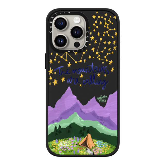 Nawara Studio x CASETiFY iPhone 15 Pro Max ケース マットブラック インパクトケース MagSafe対応 The Mountains