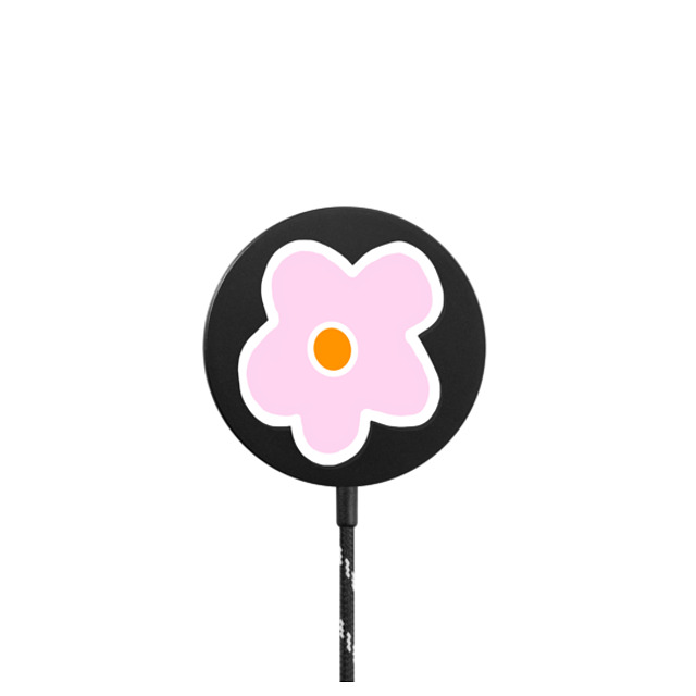 Monika Strigel x CASETiFY PowerThru Magnetic Wireless Charger Fine Art ブラック マグネット式ワイヤレス充電器 TINY DAISY TUESDAY Mother's Day Monika Strigel x CASETiFY PowerThru Magnetic Wireless Charger Fine Art ブラック マグネット式ワイヤレス充電器 TINY DAISY TUESDAY Mother's Day