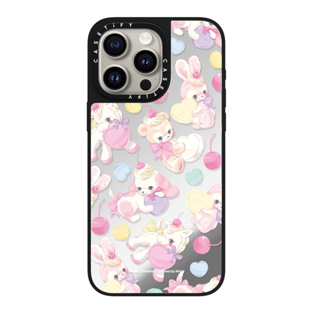 Dreamin Tiny Pets by MAKI x CASETiFY iPhone 15 Pro Max ケース Silver on Black ミラーケース MagSafe対応 Fancy Floats