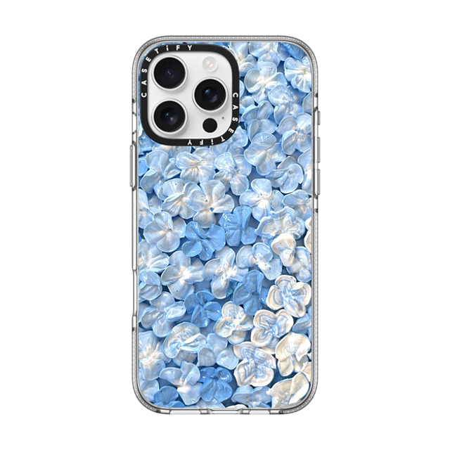 Ann Upton Art x CASETiFY iPhone 16 Pro Max ケース クリア クリア ケース MagSafe対応 Blue Hydrangea Iphone Case By Ann Upton