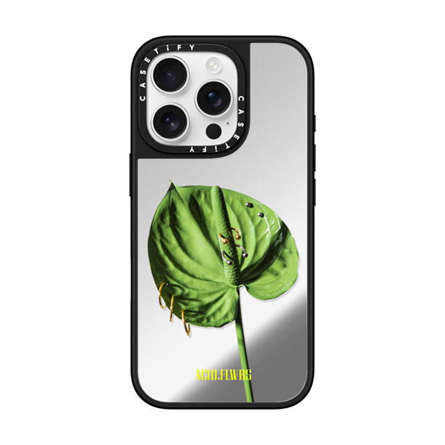 Acid Flwrs x CASETiFY iPhone 16 Pro Case Silver on Black ミラーケース MagSafe対応 Pierced Anthurium Acid Flwrs x CASETiFY iPhone 16 Pro Case Silver on Black ミラーケース MagSafe対応 Pierced Anthurium