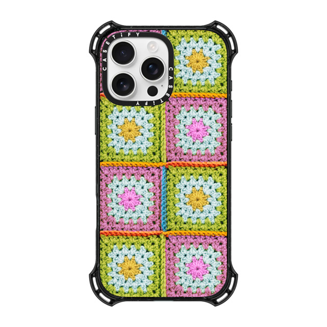 CASETiFY iPhone 16 Pro Max ケース ブラック バウンスケース Cottagecore Crochet Granny Squares