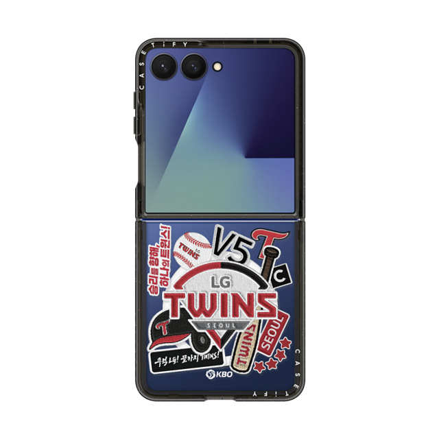 KBO x CASETiFY Galaxy Z Flip7 Case �u���b�N �}�O�l�b�g�� �C���p�N�g�P�[�X TWINS Collage Case