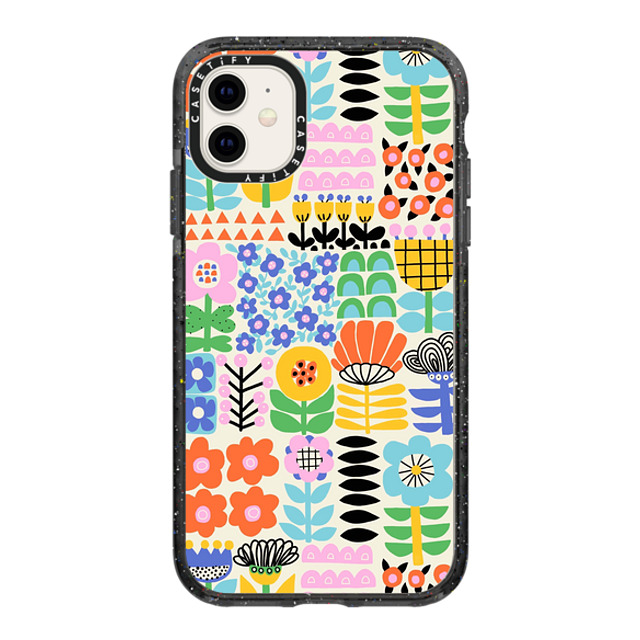Sandra Hutter x CASETiFY iPhone 11 ケース ブラック インパクトケース Scandinavian Maximalist Florals by Sandra Hutter