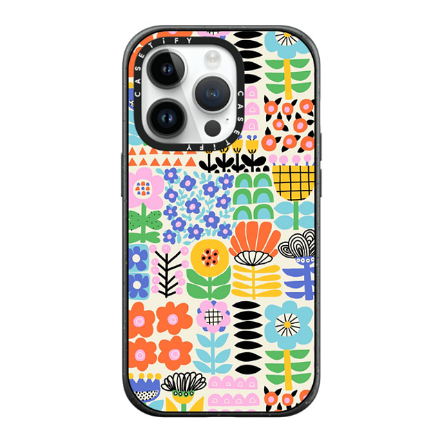 Sandra Hutter x CASETiFY iPhone 14 Pro ケース マットブラック インパクトケース MagSafe対応 Scandinavian Maximalist Florals by Sandra Hutter