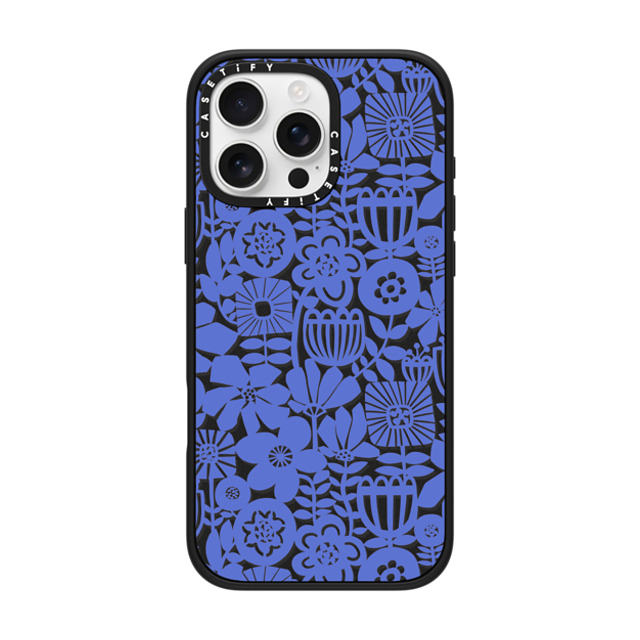 Sandra Hutter x CASETiFY iPhone 16 Pro Max ケース マットブラック インパクトケース MagSafe対応 Paper Cutting Floral Collage Blue by Sandra Hutter