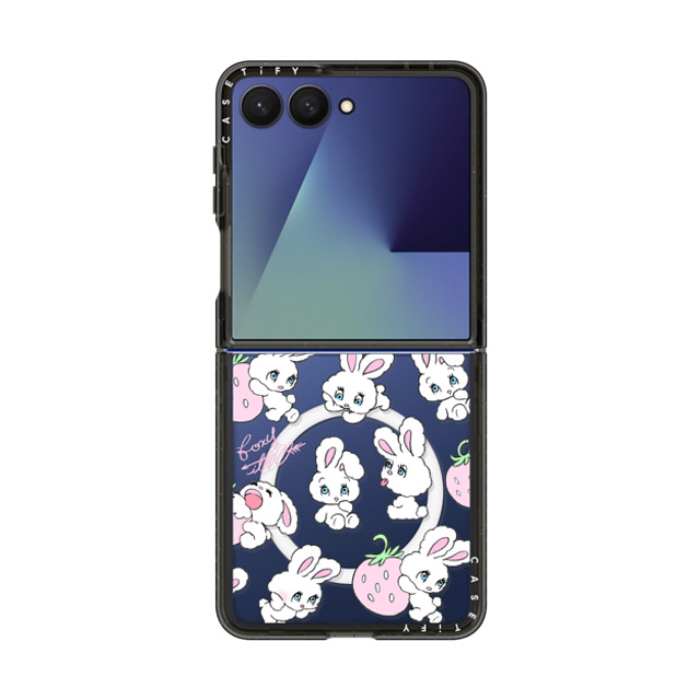 foxy illustrations x CASETiFY Galaxy Z Flip7 ケース Fruit,Heart ブラック マグネット式 インパクトケース Strawberry Mix Halloween foxy illustrations x CASETiFY Galaxy Z Flip7 ケース Fruit,Heart ブラック マグネット式 インパクトケース Strawberry Mix Halloween