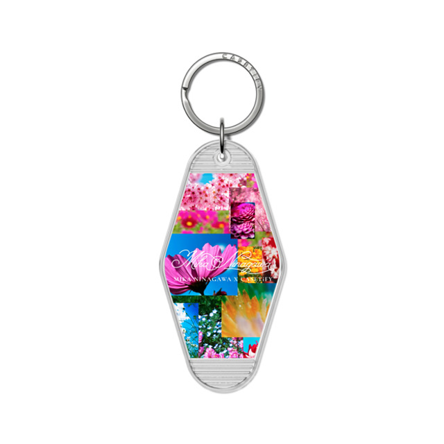 mikaninagawa x CASETiFY キーチェーンタグ Floral フロスト キーチェーン タグ Flower Collage Keychain Tag Back to School mikaninagawa x CASETiFY キーチェーンタグ Floral フロスト キーチェーン タグ Flower Collage Keychain Tag Back to School