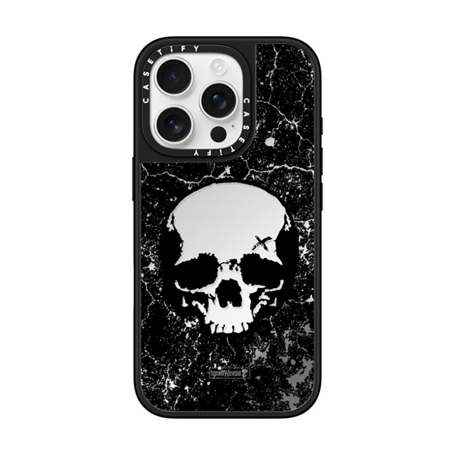 Tommy Devoid x CASETiFY iPhone 16 Pro ケース Silver on Black ミラーケース MagSafe対応 Definitely Distressed